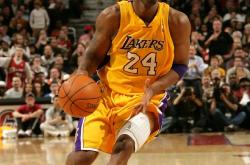 包含DWG不断突破！，莱万多夫斯基连续十二场比赛得分超过刷新纪录全场沸腾不已的词条